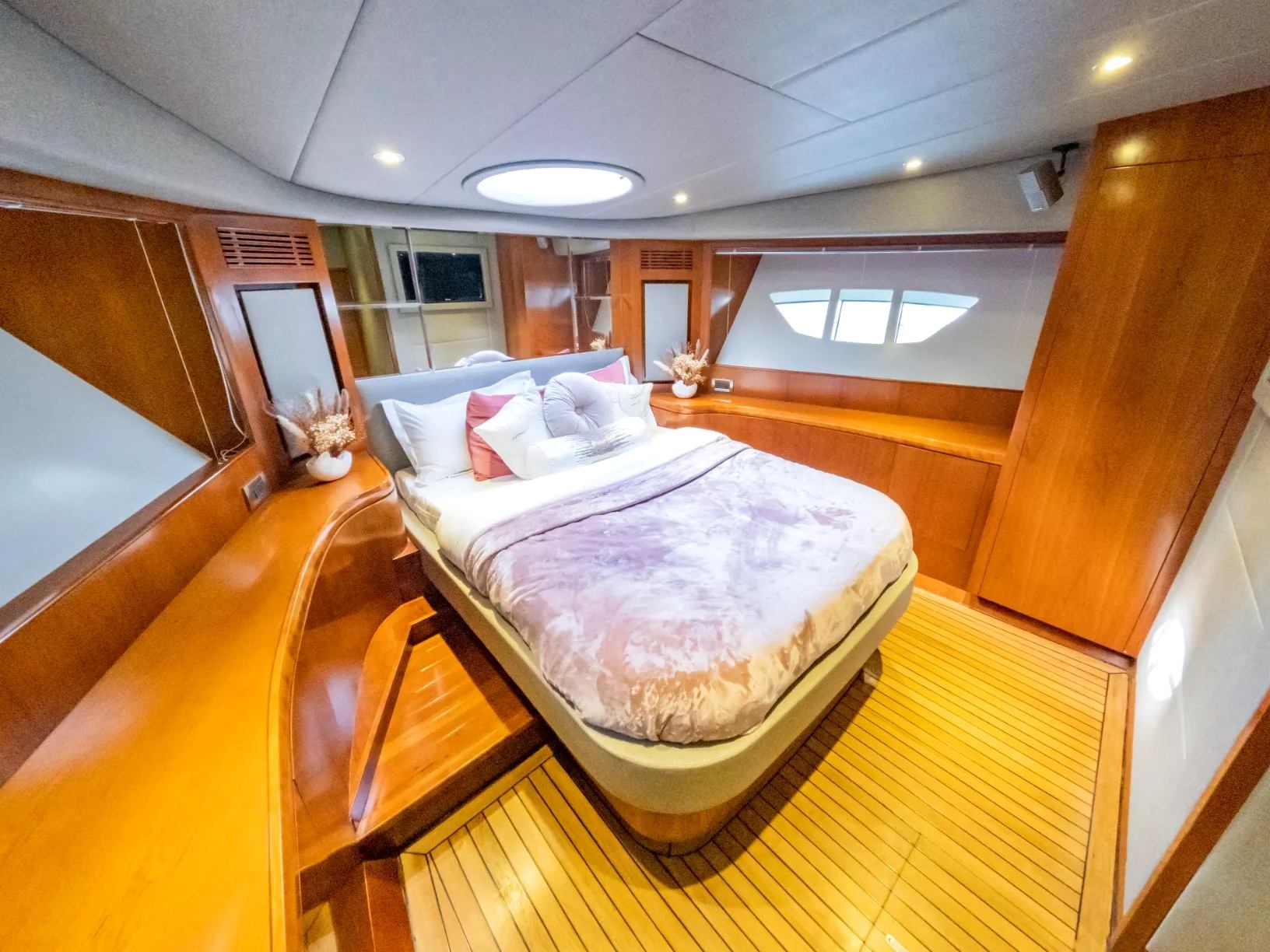 Azimut Lana (62 ft) — image 6