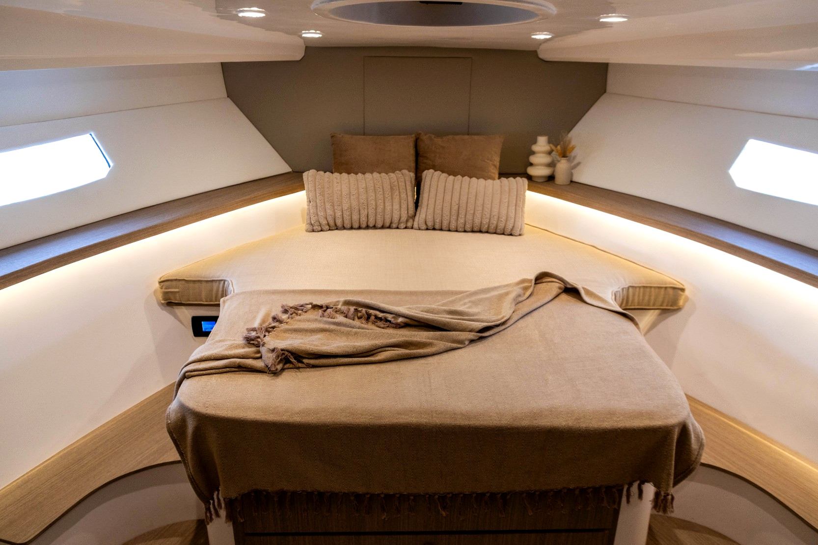 Intermare May One (48 ft) — image 4