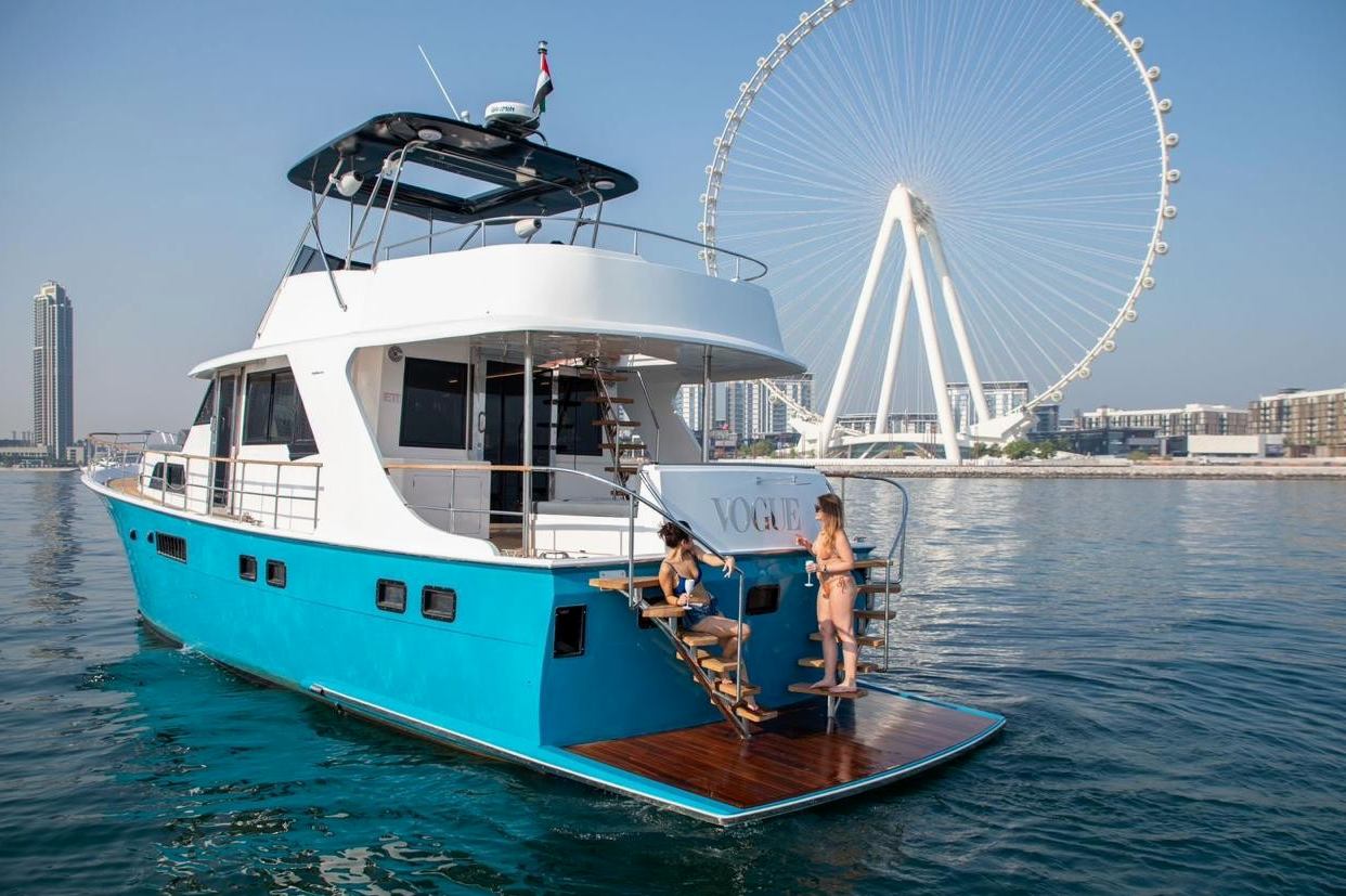 Vogue Hatteras (64 ft) — image 7