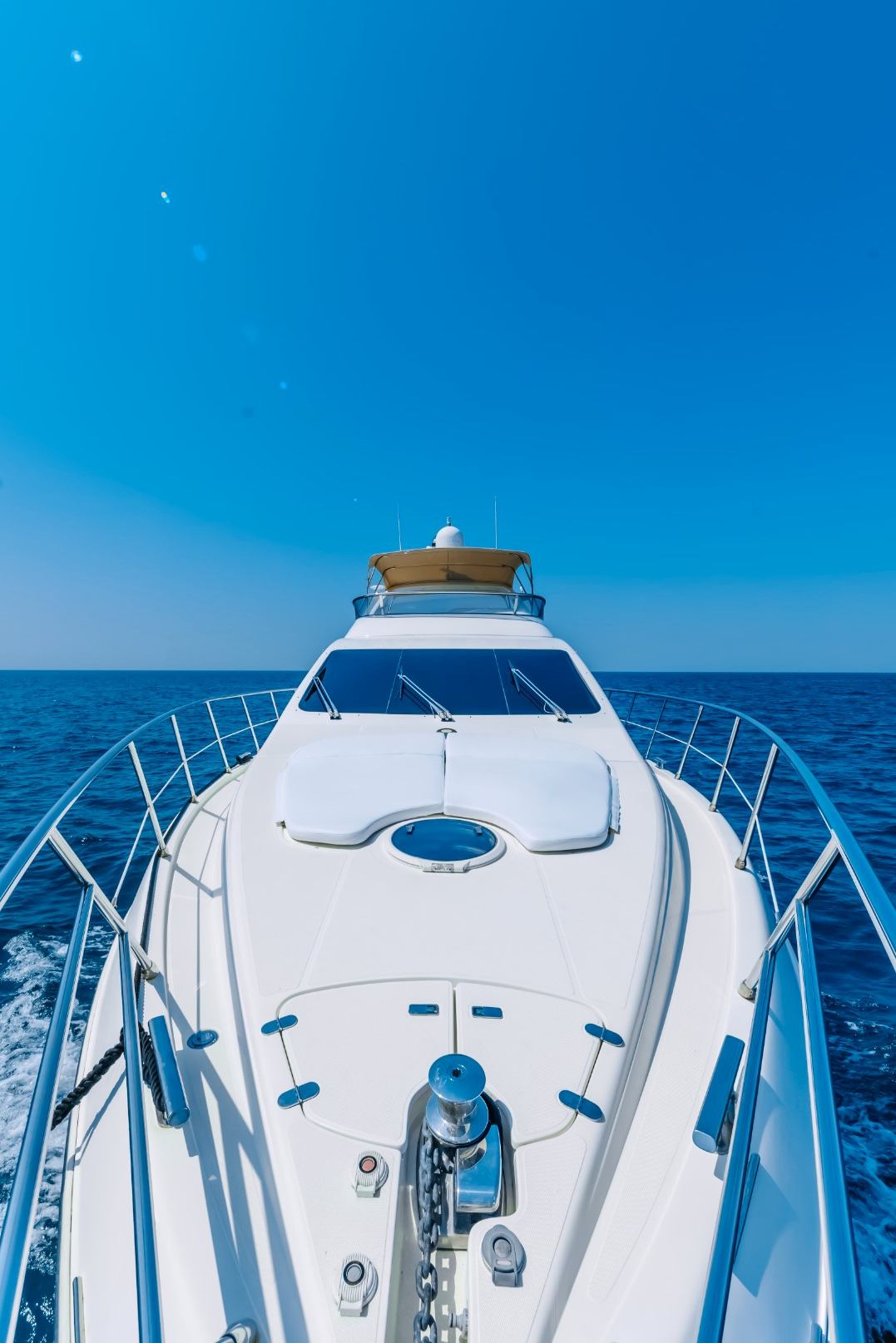 Azimut White Pearl (55 ft) — image 5