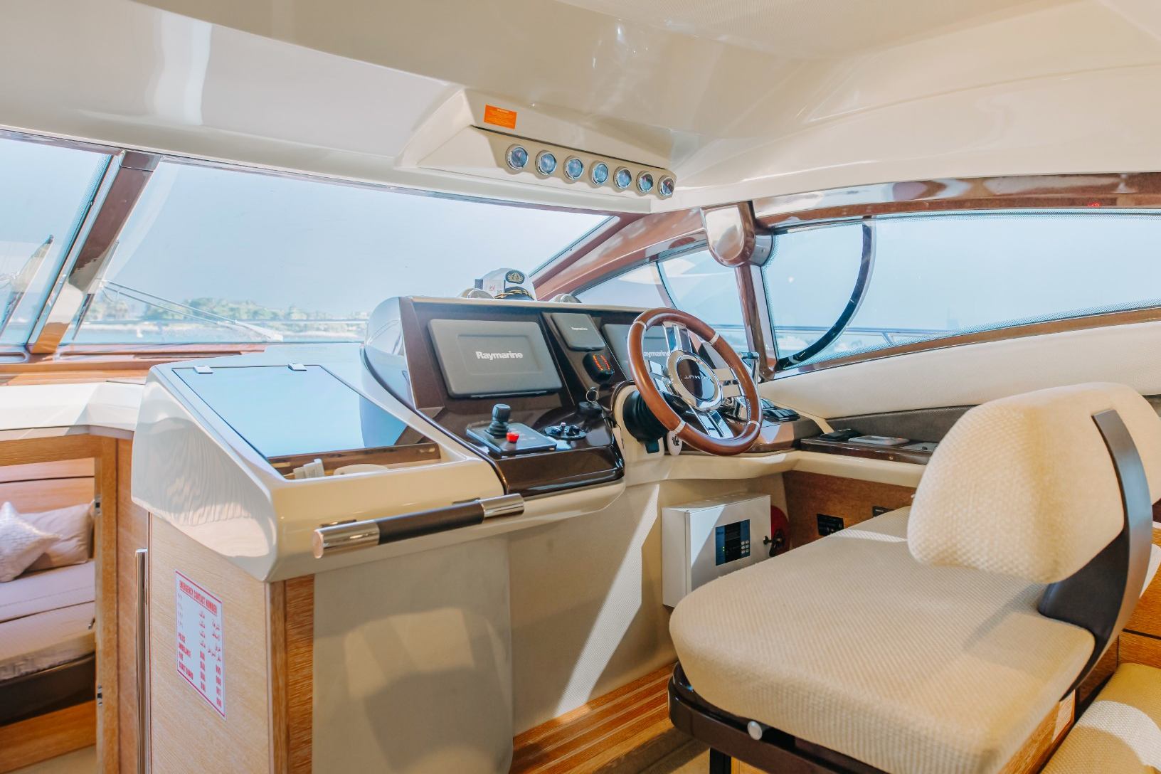 Azimut No Regrets (48 ft) — image 7