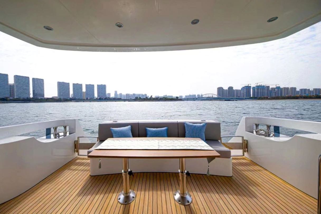 Sky Walker Oxo (52 ft) — image 2